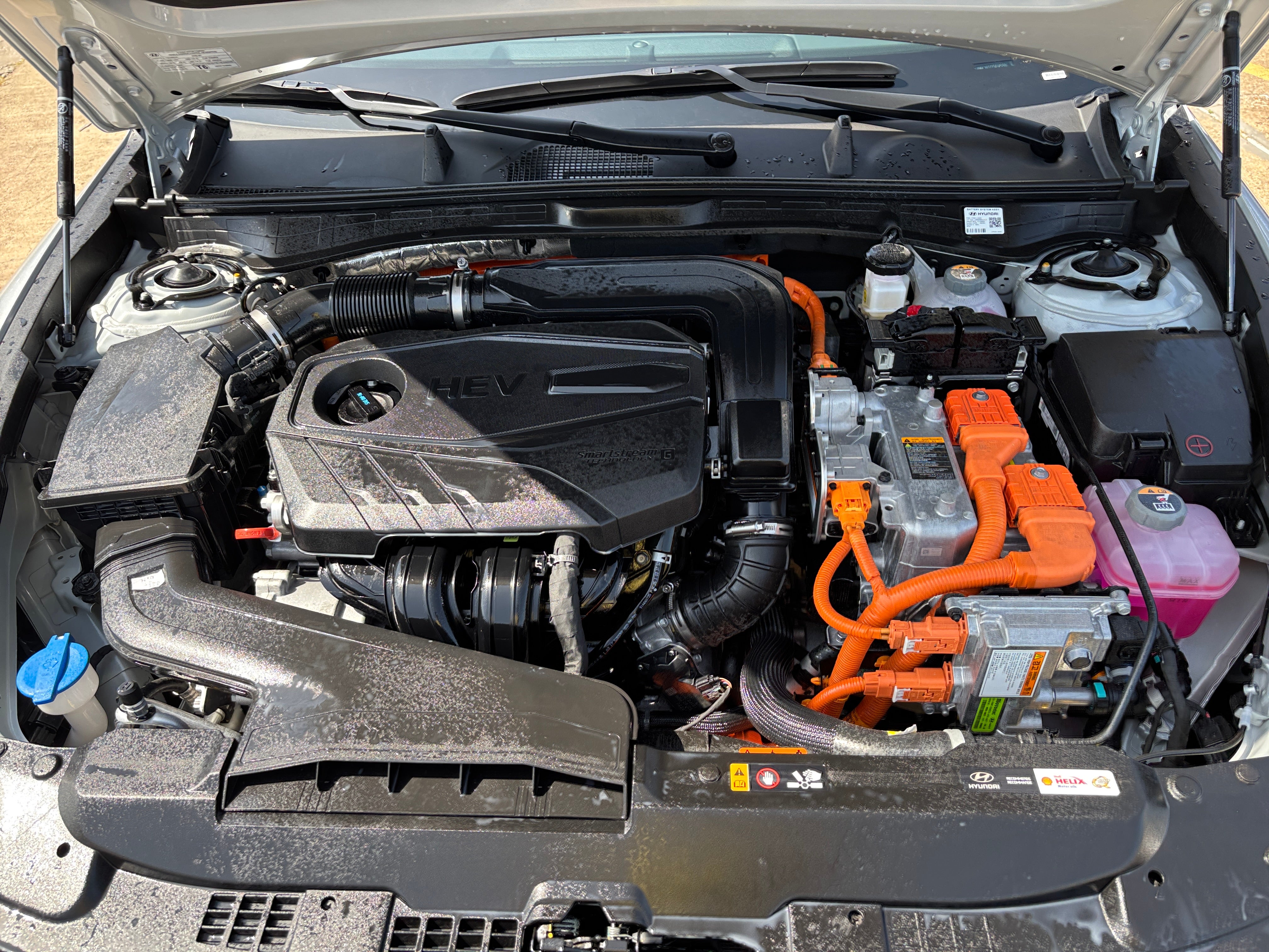hyundai sonata hybrid 2026 KMHL24JJ2TA145203 image hyundai sonata hybrid 2026 KMHL24JJ2TA145203 image